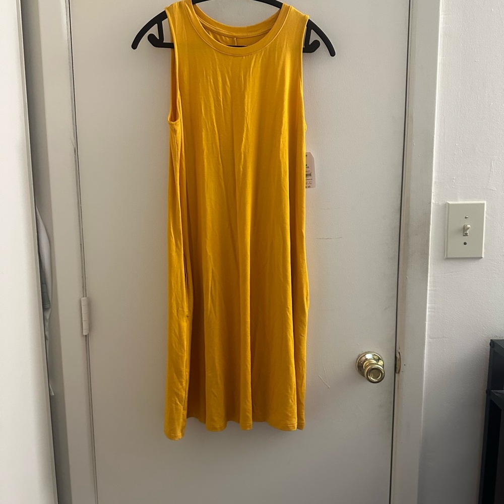 Time and Tru Sleeveless Mustard Midi Dress